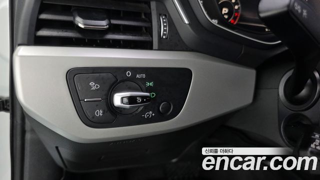 Audi A4 45 TFSI
