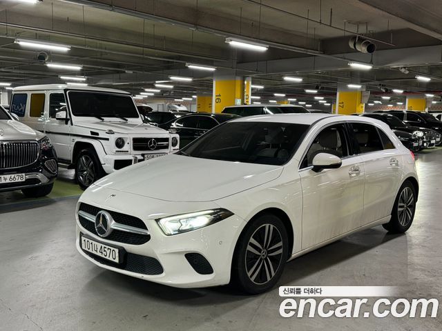 Mercedes-Benz A-Class A220 Hatchback