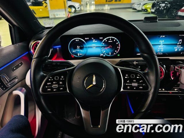 Mercedes-Benz A-Class A220 Hatchback