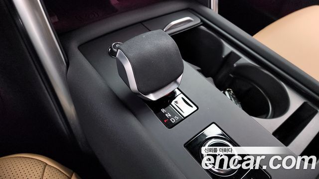 Land Rover Discovery D350 Dynamic HSE