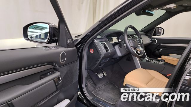 Land Rover Discovery D350 Dynamic HSE