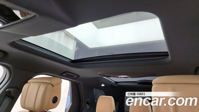 Land Rover Discovery D350 Dynamic HSE