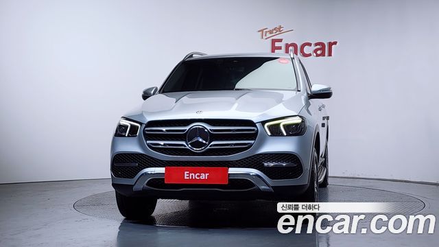 Mercedes-Benz GLE-Class GLE300d 4MATIC