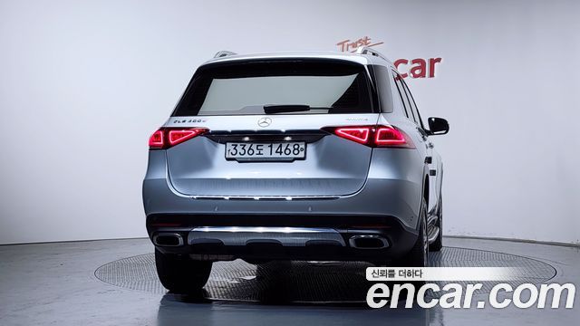 Mercedes-Benz GLE-Class GLE300d 4MATIC