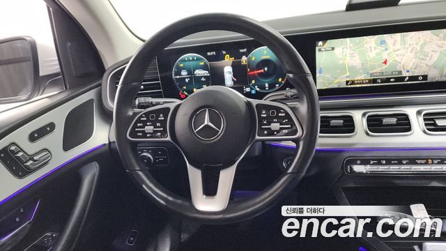 Mercedes-Benz GLE-Class GLE300d 4MATIC