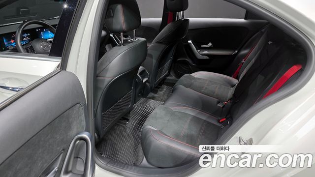 Mercedes-Benz A-Class AMG A35 4MATIC Sedan