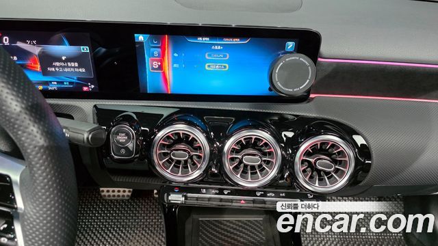 Mercedes-Benz A-Class AMG A35 4MATIC Sedan