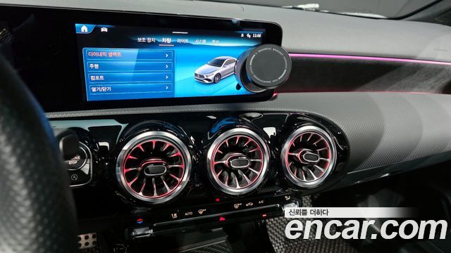 Mercedes-Benz A-Class AMG A35 4MATIC Sedan