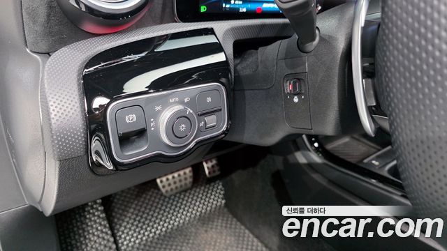 Mercedes-Benz A-Class AMG A35 4MATIC Sedan