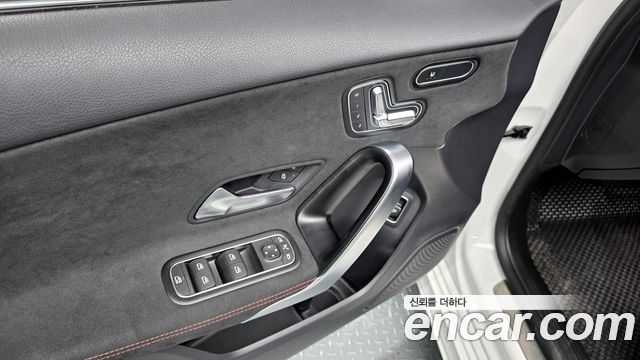 Mercedes-Benz A-Class AMG A35 4MATIC Sedan