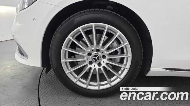 Mercedes-Benz E-Class E250 Exclusive