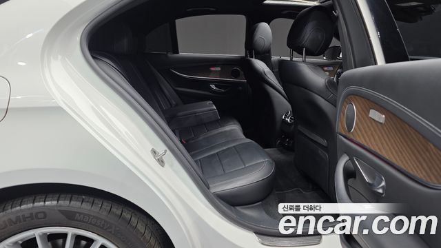 Mercedes-Benz E-Class E250 Exclusive