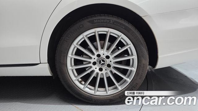 Mercedes-Benz E-Class E250 Exclusive