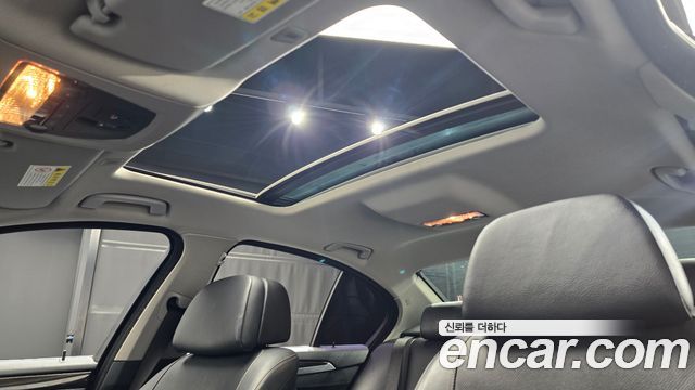 BMW 5-Series 520d xDrive Luxury Plus
