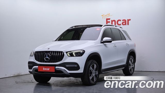 Mercedes-Benz GLE-Class GLE300d 4MATIC