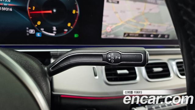 Mercedes-Benz GLE-Class GLE300d 4MATIC