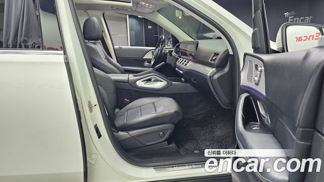 Mercedes-Benz GLE-Class GLE300d 4MATIC