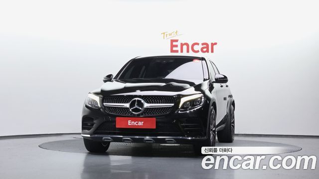 Mercedes-Benz GLC-Class GLC300 4MATIC AMG Line Coupe
