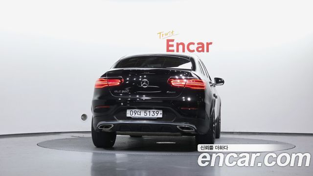 Mercedes-Benz GLC-Class GLC300 4MATIC AMG Line Coupe