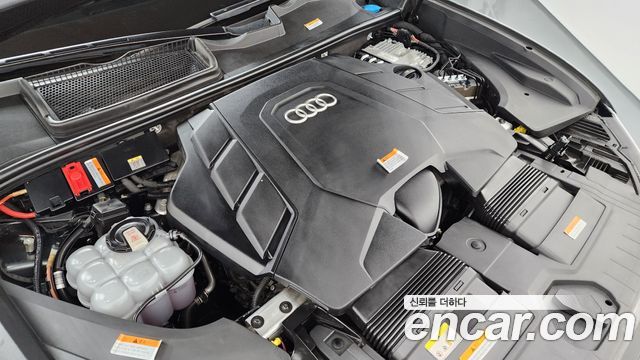 Audi Q8 55 TFSI Quattro Premium