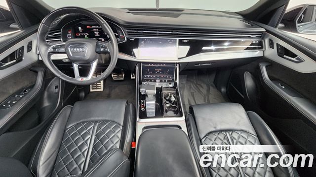 Audi Q8 55 TFSI Quattro Premium