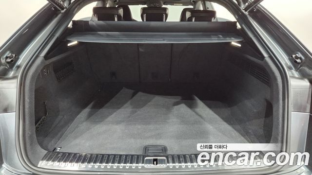 Audi Q8 55 TFSI Quattro Premium