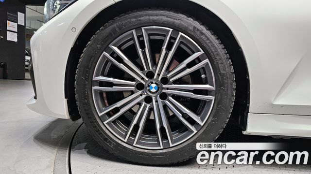 BMW 3-Series 320i M Sport