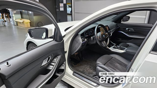 BMW 3-Series 320i M Sport