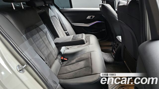 BMW 3-Series 320i M Sport