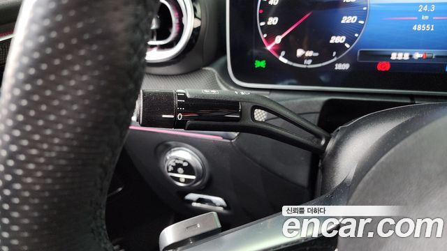 Mercedes-Benz C-Class C300 4MATIC AMG Line