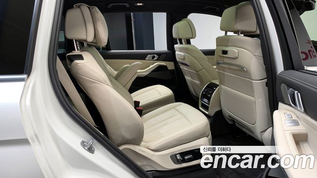 BMW X7 xDrive 40i M Sport 6STR