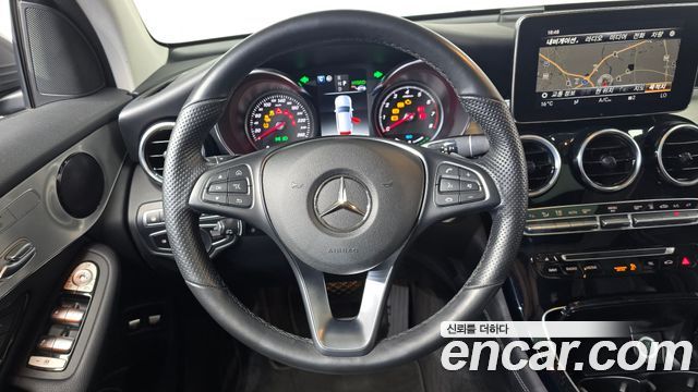 Mercedes-Benz GLC-Class GLC350e 4MATIC Premium