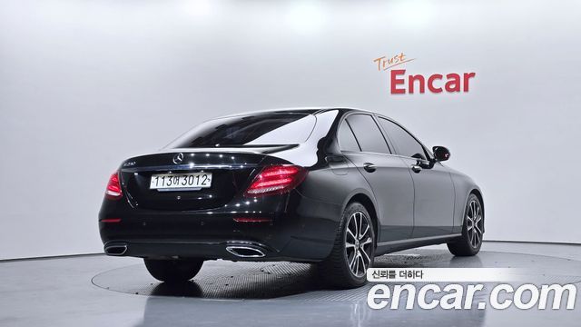 Mercedes-Benz E-Class E250 Avantgarde