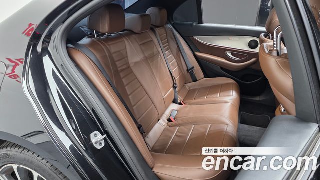 Mercedes-Benz E-Class E250 Avantgarde