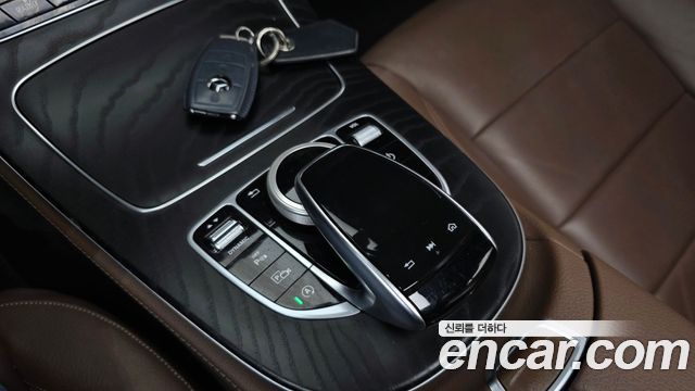 Mercedes-Benz E-Class E250 Avantgarde