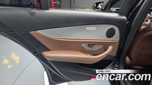 Mercedes-Benz E-Class E250 Avantgarde