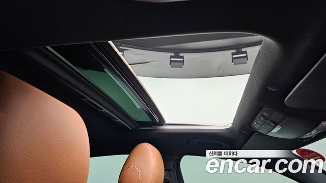 Mercedes-Benz GLC-Class GLC300 4MATIC Premium Coupe