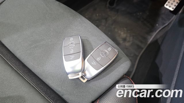 Mercedes-Benz GLB-Class GLB250 4MATIC