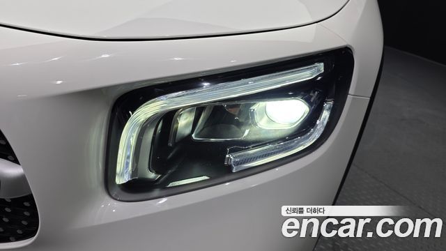 Mercedes-Benz GLB-Class GLB250 4MATIC