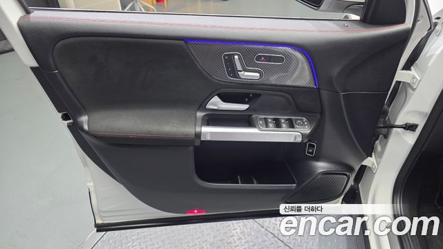 Mercedes-Benz GLB-Class GLB250 4MATIC