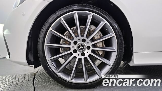 Mercedes-Benz E-Class E450 4MATIC Coupe