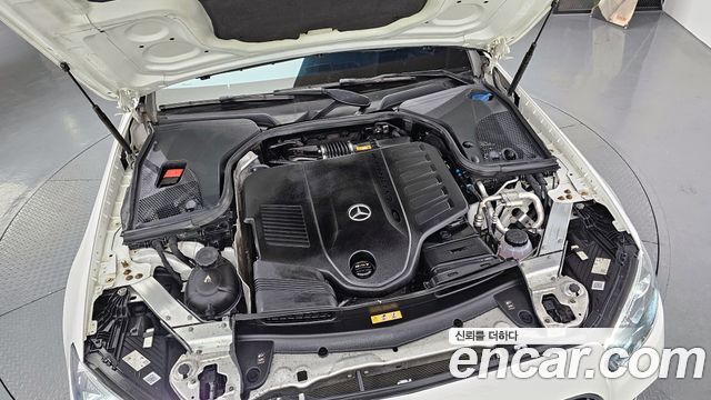 Mercedes-Benz E-Class E450 4MATIC Coupe