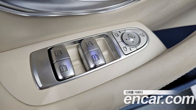 Mercedes-Benz E-Class E450 4MATIC Coupe
