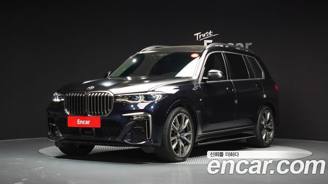 BMW X7 M50i 6STR