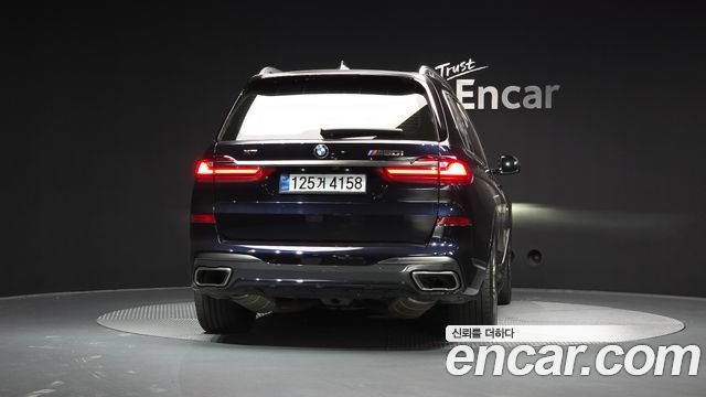BMW X7 M50i 6STR