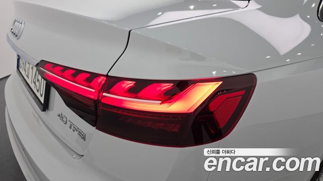 Audi A4 40 TFSI