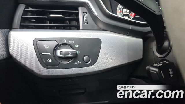 Audi A4 40 TFSI