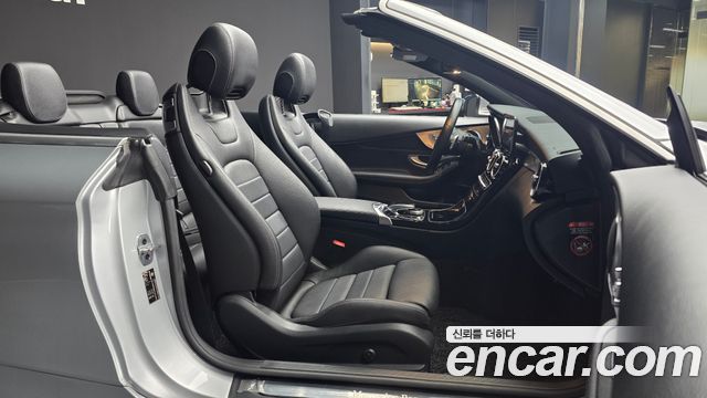 Mercedes-Benz C-Class C200 Cabriolet