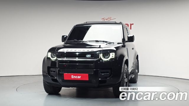 Land Rover Defender 90 D250 X-Dynamic SE