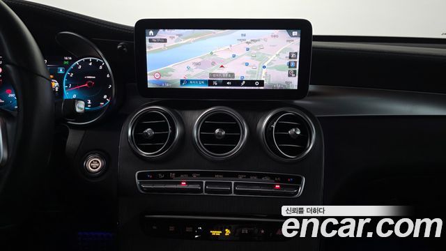 Mercedes-Benz GLC-Class GLC300 4MATIC